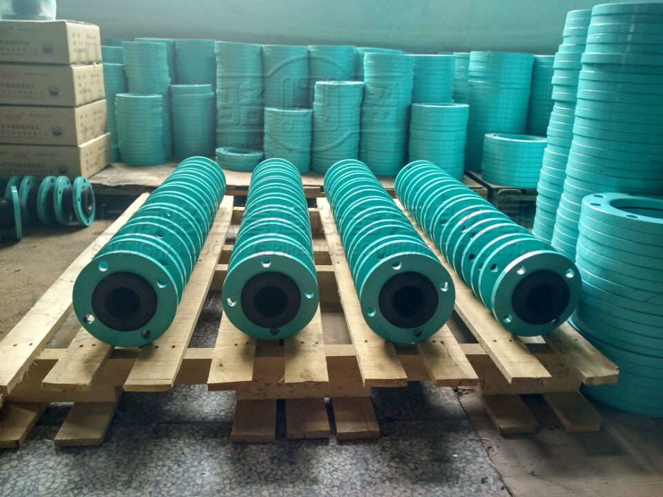 什么時候給橡膠接頭加裝限位裝置？